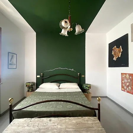 ゲストハウス Sechome Stanza In Privata Con Giardino *